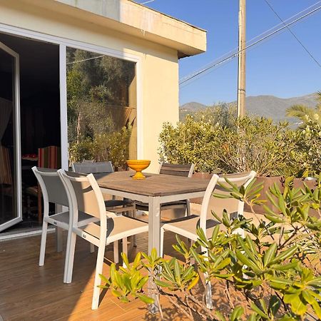 Casa Bisou Italia Wifi Et Parking Free Privato Villa Diano San Pietro Eksteriør billede