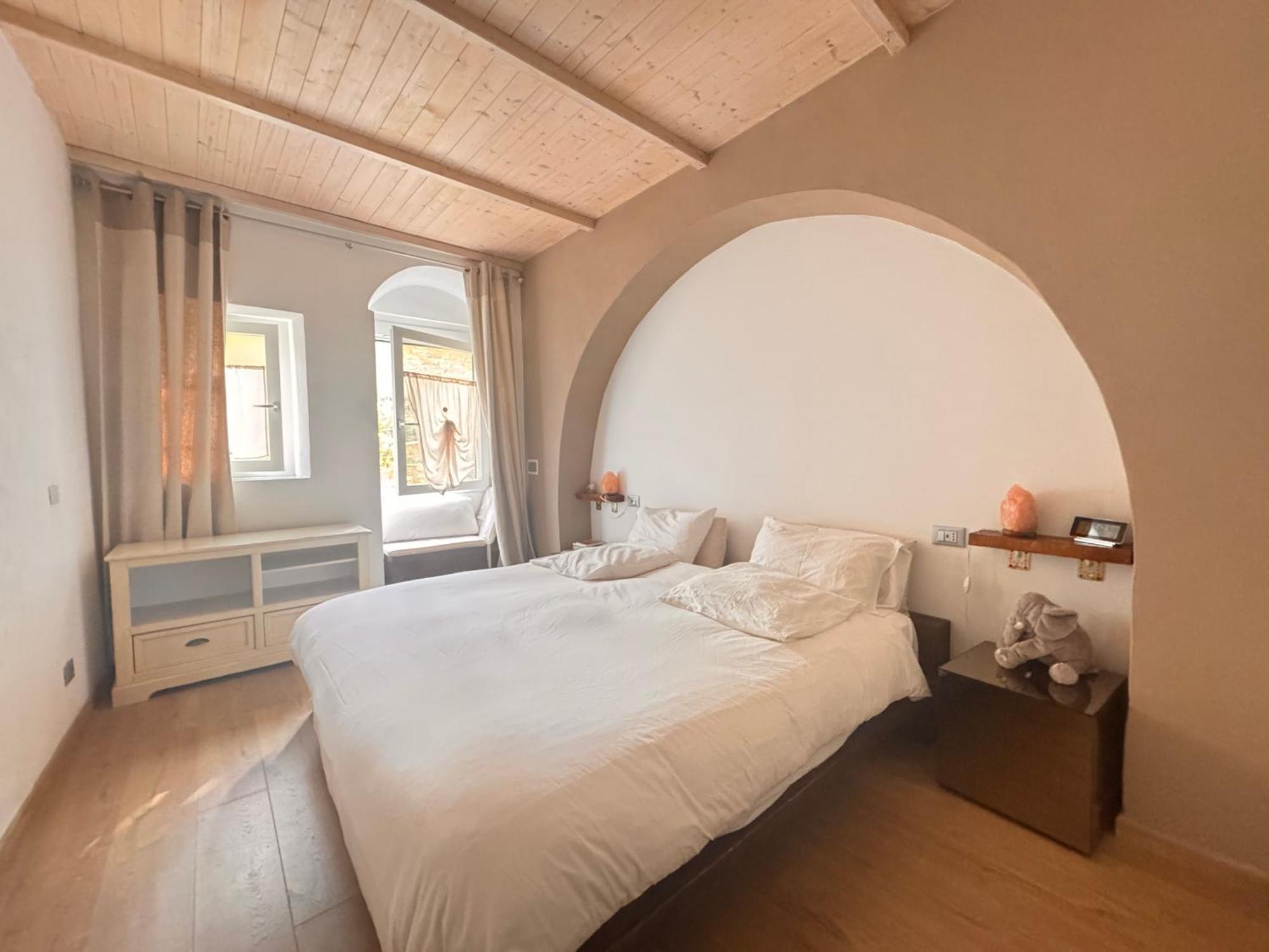 Casa Bisou Italia Wifi Et Parking Free Privato Villa Diano San Pietro Eksteriør billede