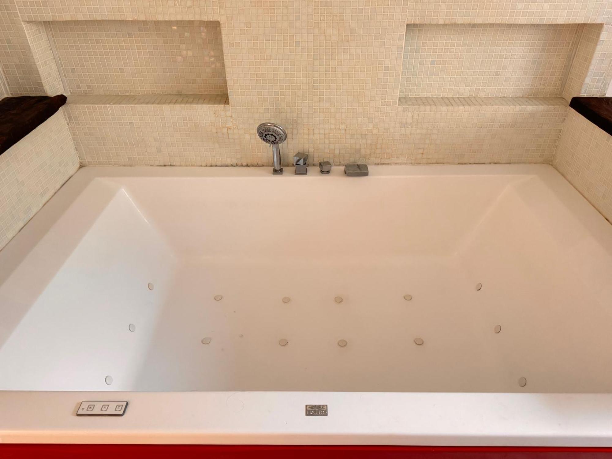 Casa Bisou Italia Wifi Et Parking Free Privato Villa Diano San Pietro Eksteriør billede