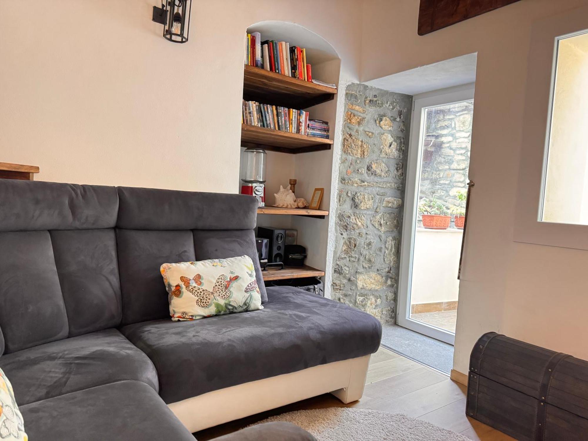 Casa Bisou Italia Wifi Et Parking Free Privato Villa Diano San Pietro Eksteriør billede