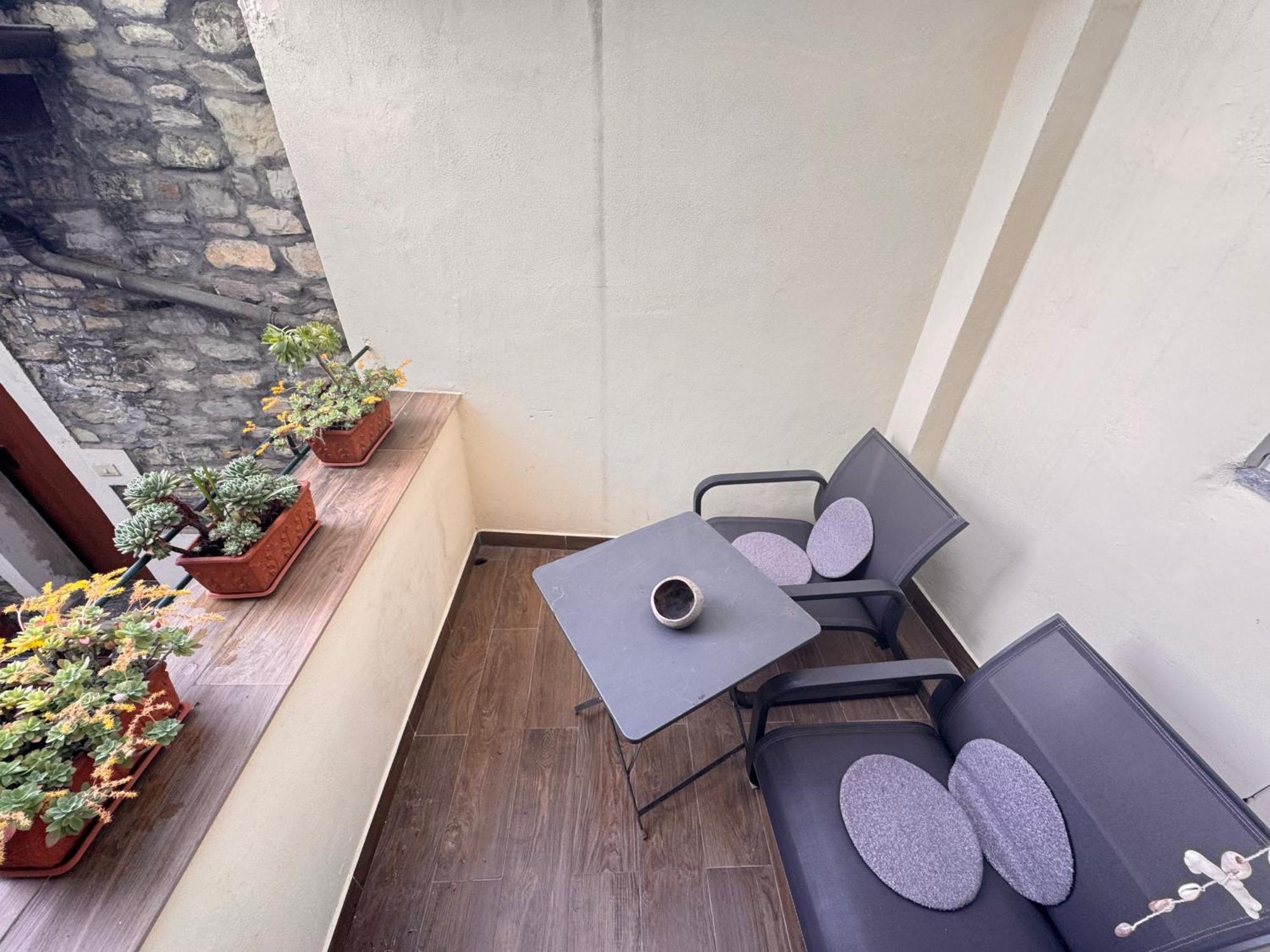 Casa Bisou Italia Wifi Et Parking Free Privato Villa Diano San Pietro Eksteriør billede