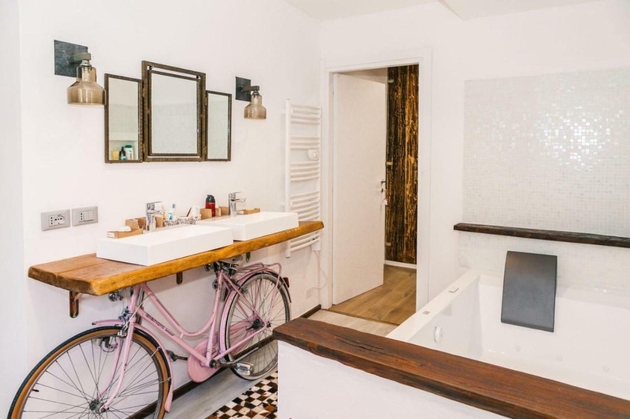 Casa Bisou Italia Wifi Et Parking Free Privato Villa Diano San Pietro Eksteriør billede
