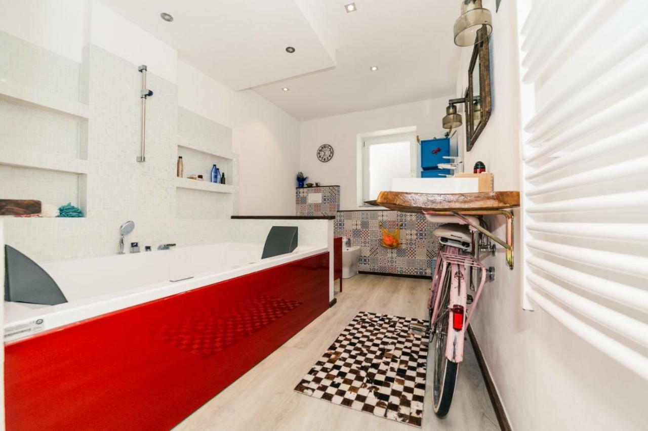 Casa Bisou Italia Wifi Et Parking Free Privato Villa Diano San Pietro Eksteriør billede
