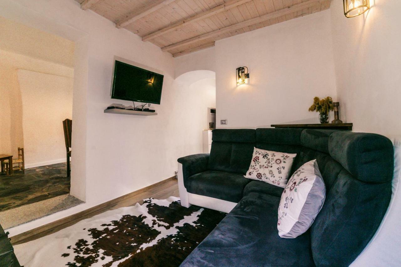 Casa Bisou Italia Wifi Et Parking Free Privato Villa Diano San Pietro Eksteriør billede